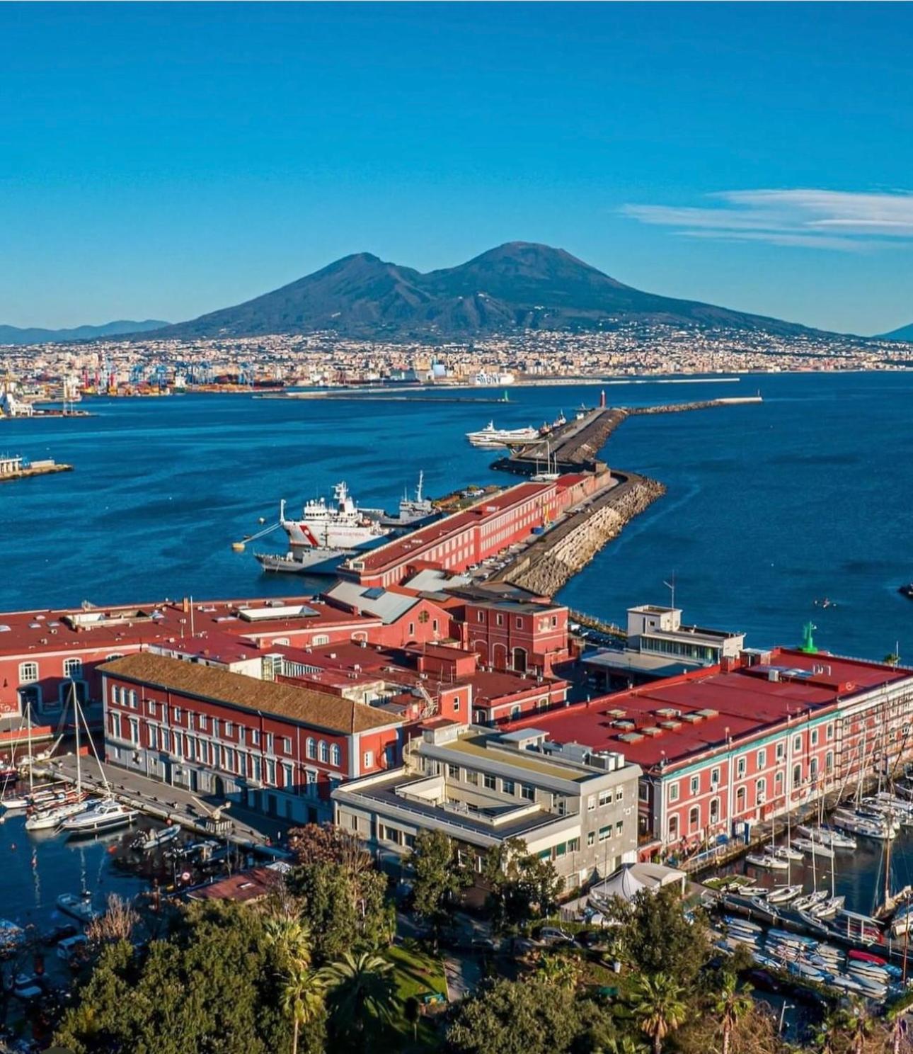 Vista Duomo Apartment Napoli Bagian luar foto